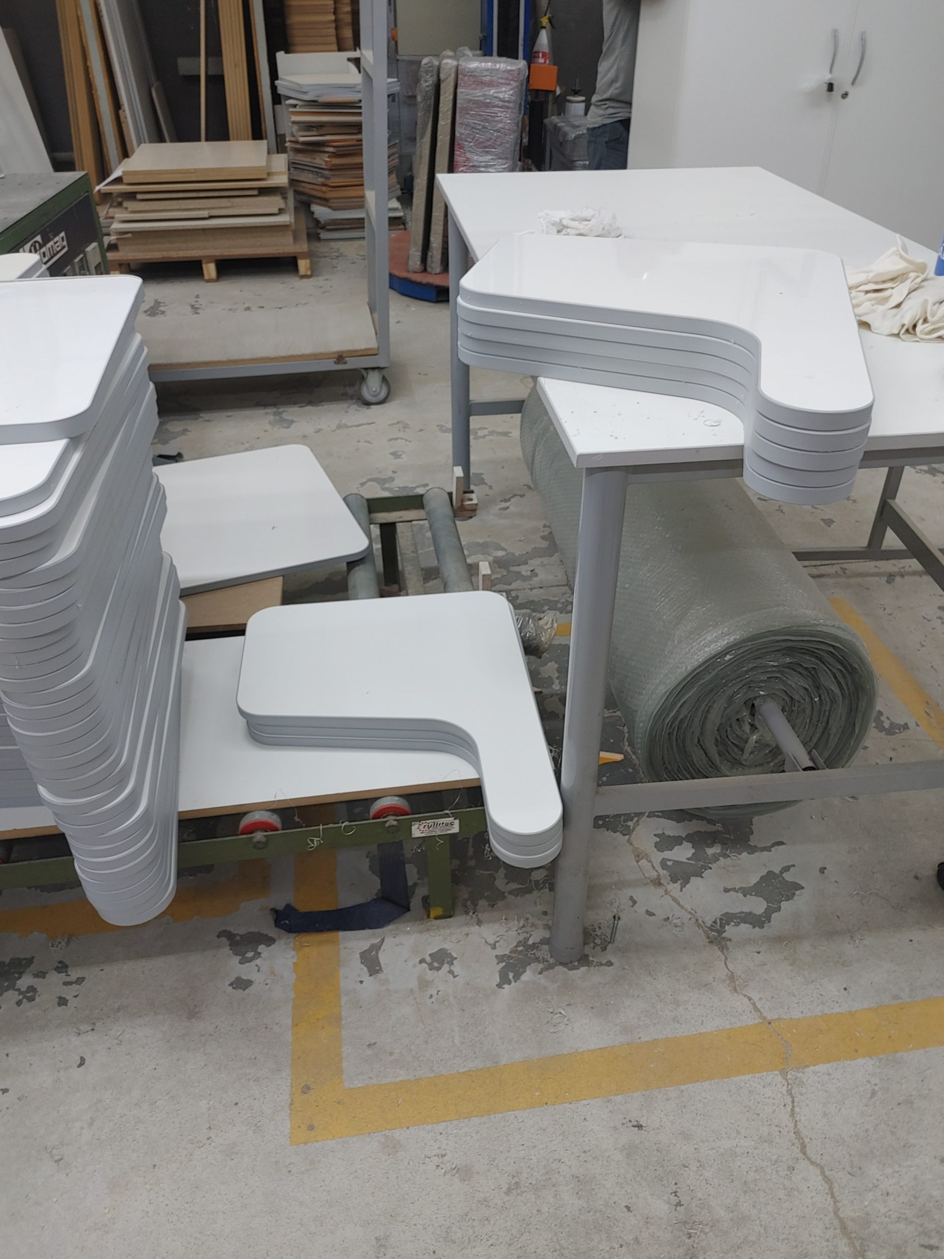 Coladeira de bordos para peças ergonômicas Contour 2.0 - Imagem 12