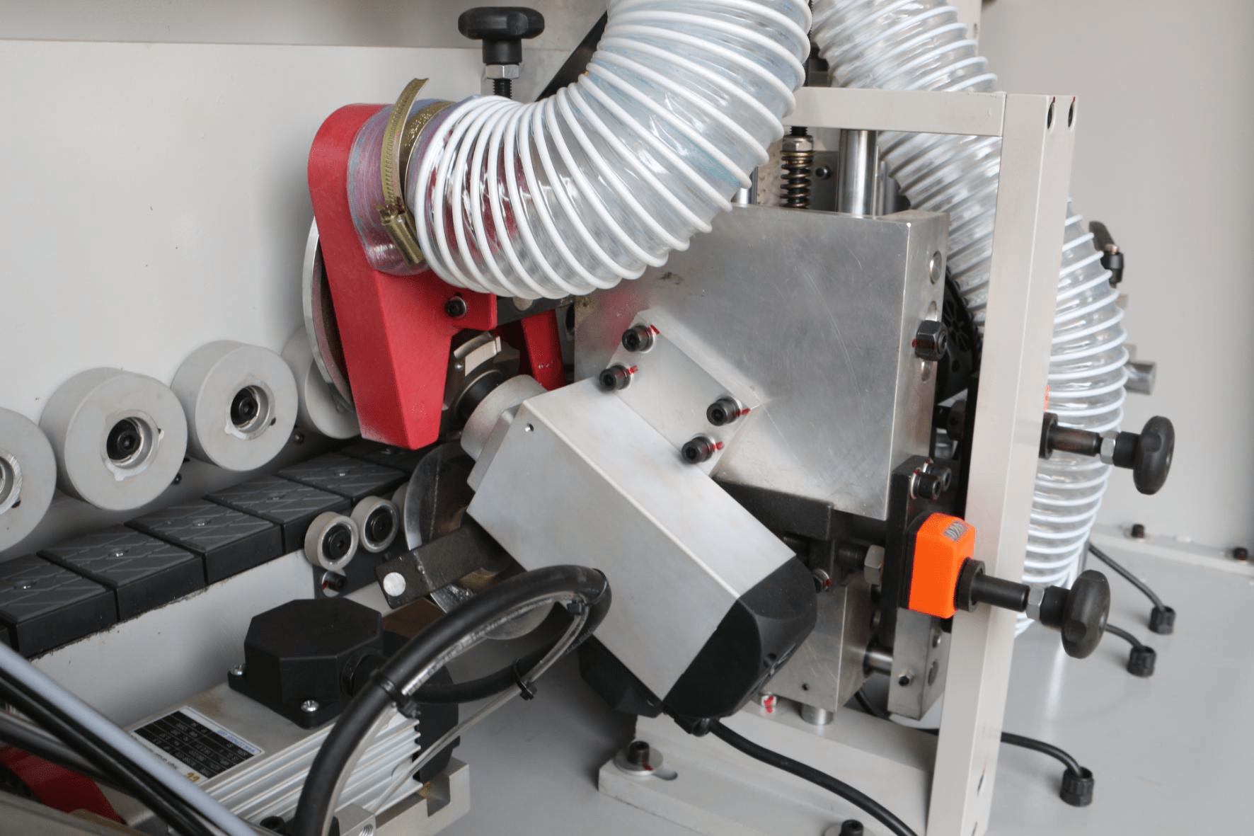 Coladeira de bordos automática Millenium 6GS - Imagem 13