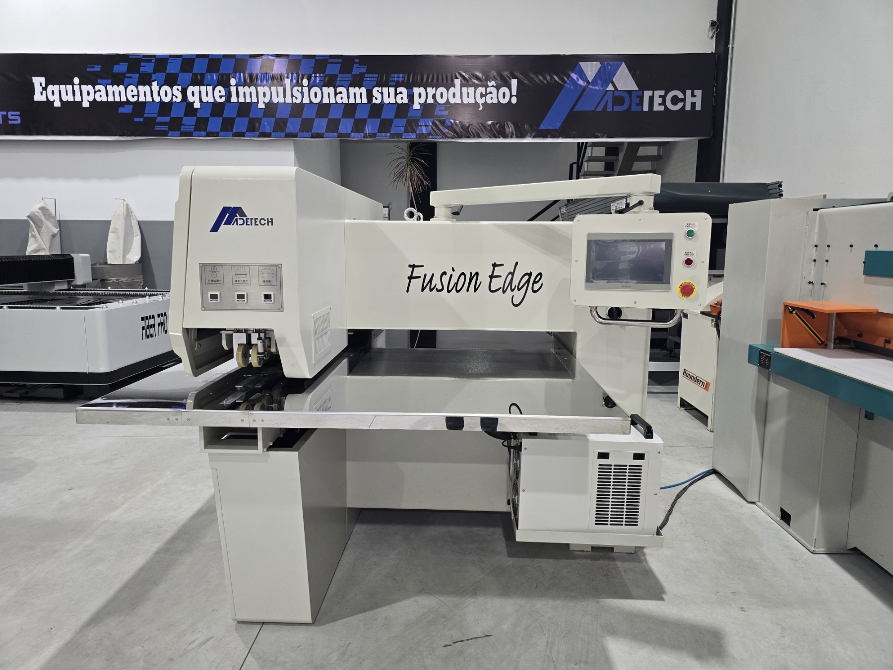 Emendadora de lâminas Madetech Fusion Pro - Imagem 2