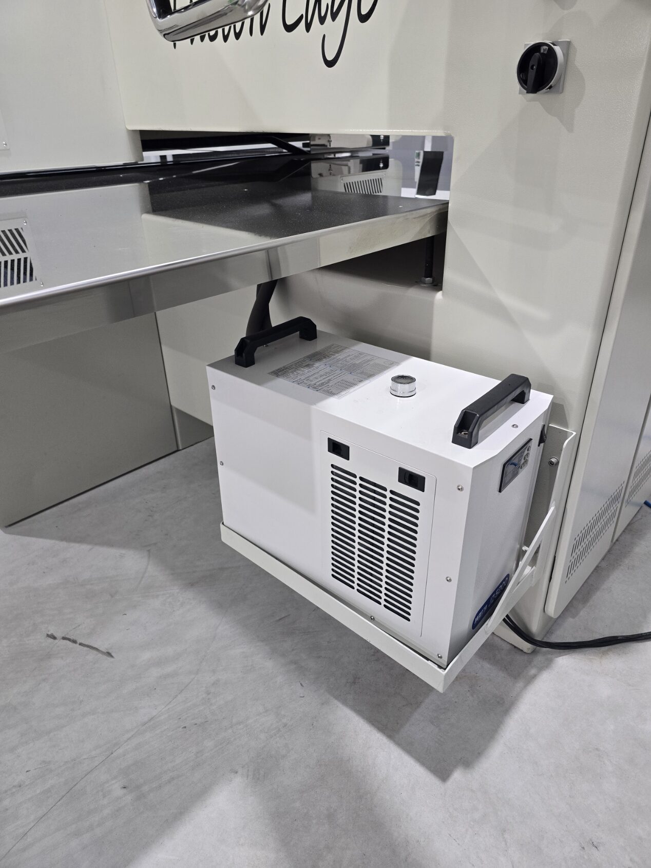 Emendadora de lâminas Madetech Fusion Pro - Imagem 6