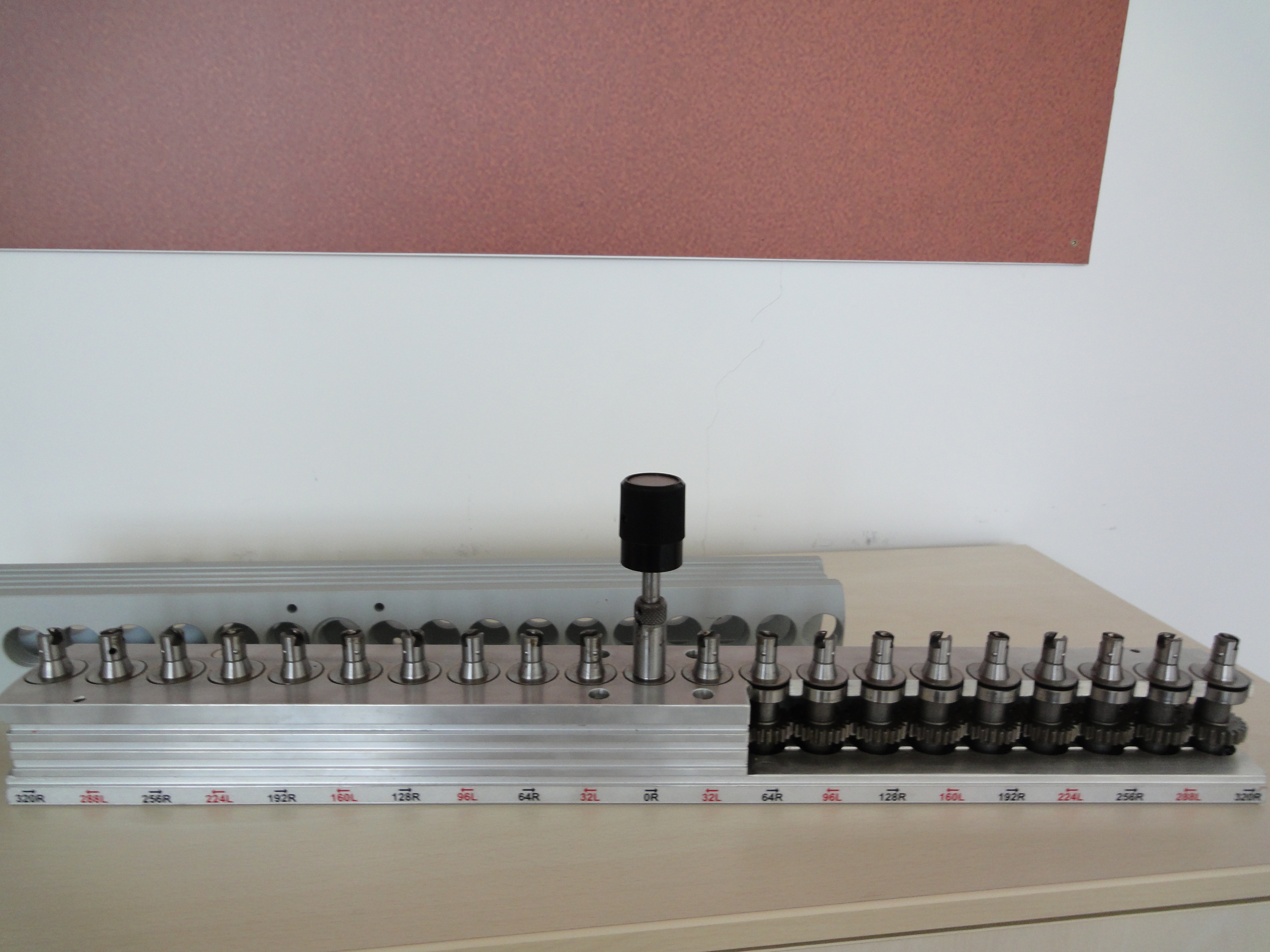 Furadeira múltipla Classic 21 - Imagem 3