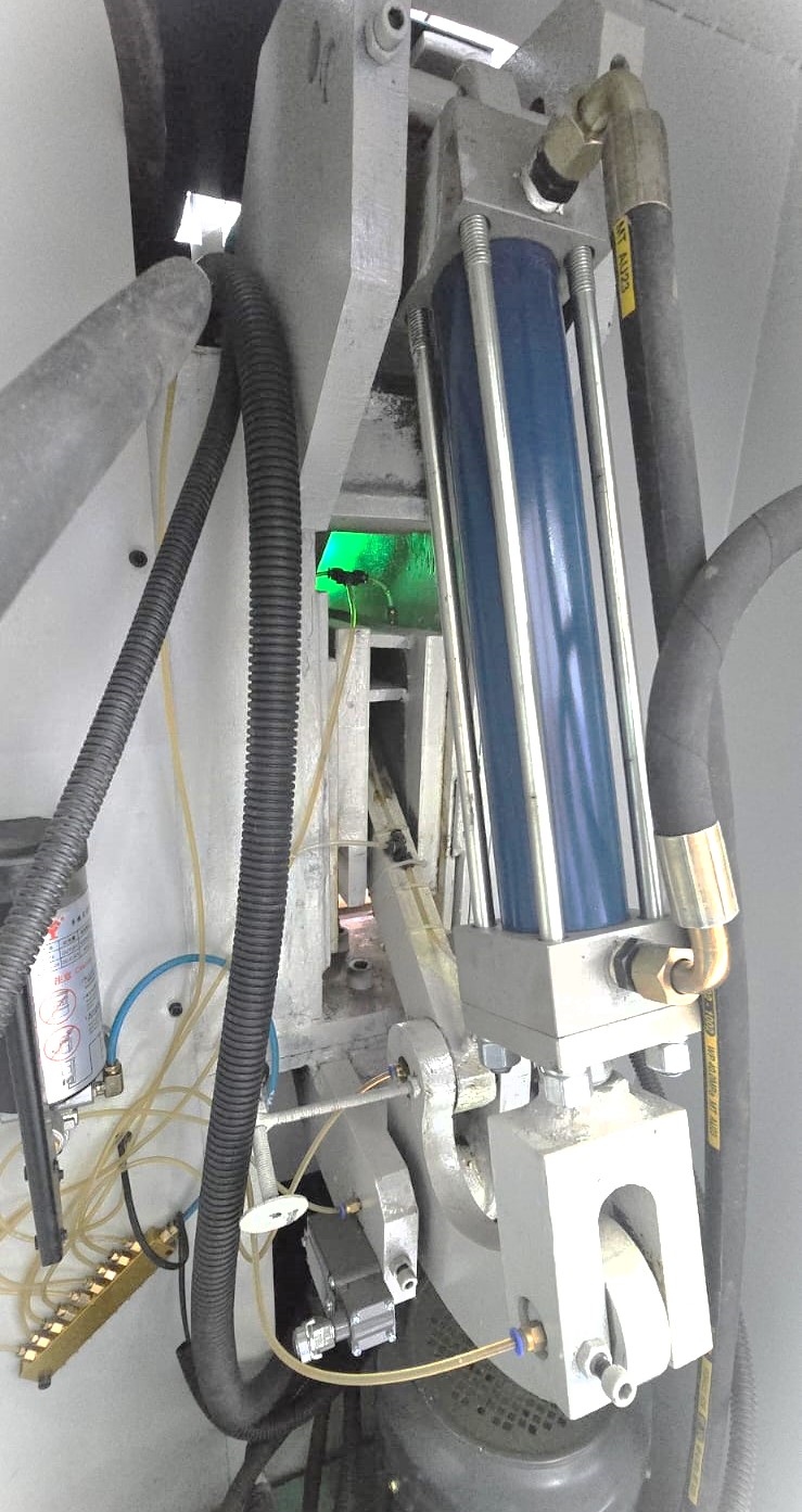 Guilhotina hidráulica MQJ3020A - Imagem 8